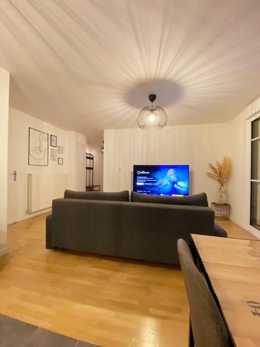 Suite Riviera - Vue Disneyland Chessy  Εξωτερικό φωτογραφία